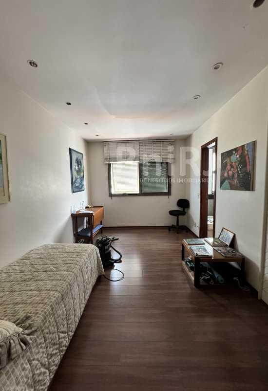 Apartamento de 4 quartos em Ipanema