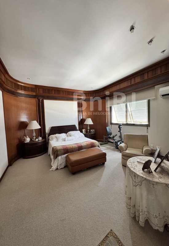 Apartamento de 4 quartos em Ipanema