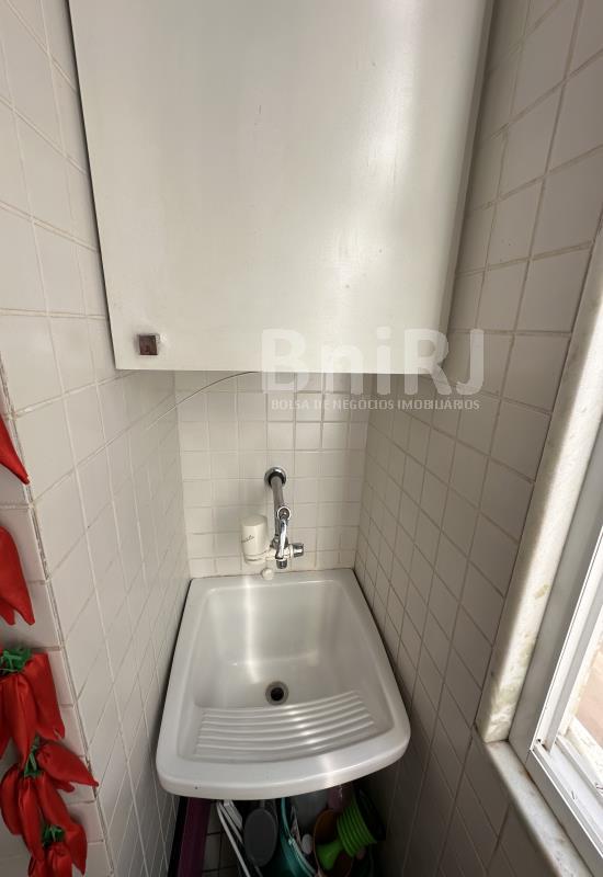 Apartamento de 2 quartos no Leblon
