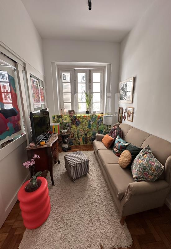 Apartamento de 2 quartos no Leblon