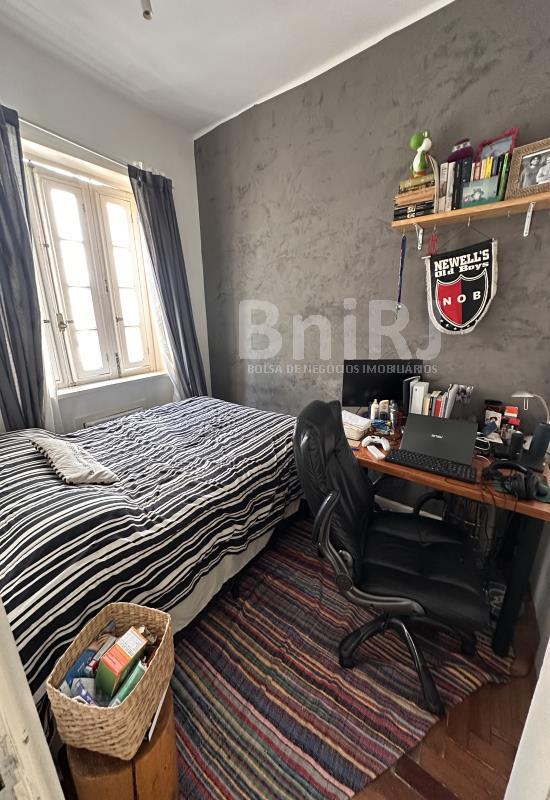 Apartamento de 2 quartos no Leblon