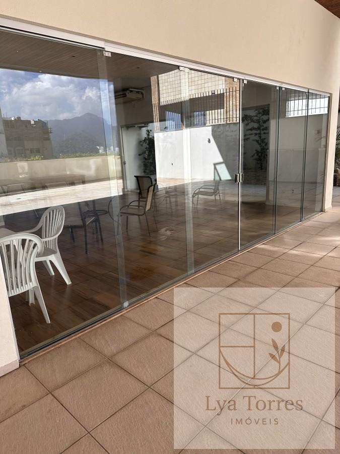 Apartamento de 4 quartos na Lagoa