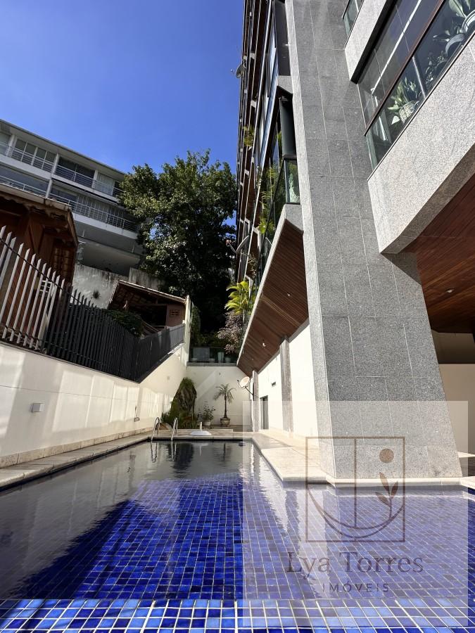 Apartamento de 4 quartos na Lagoa