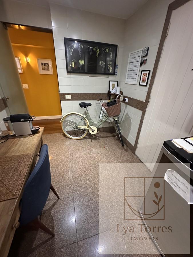 Apartamento de 4 quartos na Lagoa