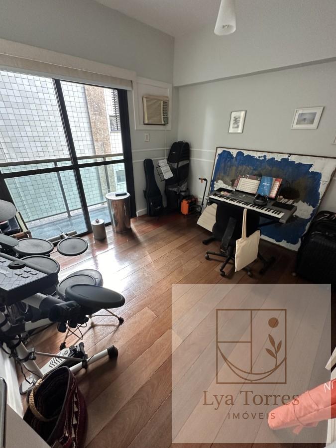 Apartamento de 4 quartos na Lagoa