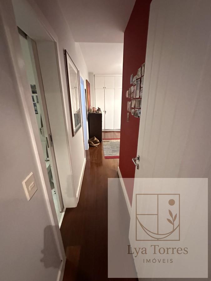 Apartamento de 4 quartos na Lagoa