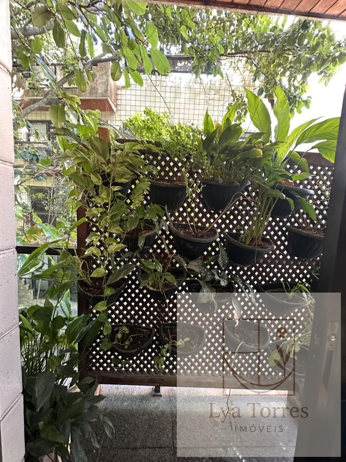 Apartamento de 4 quartos na Lagoa