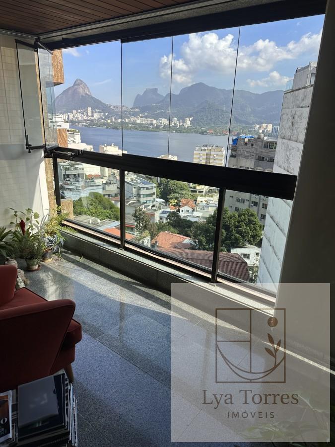 Apartamento de 4 quartos na Lagoa