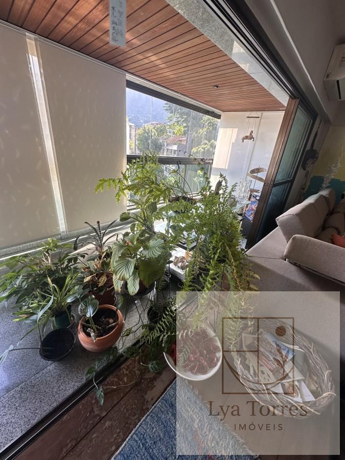 Apartamento de 4 quartos na Lagoa