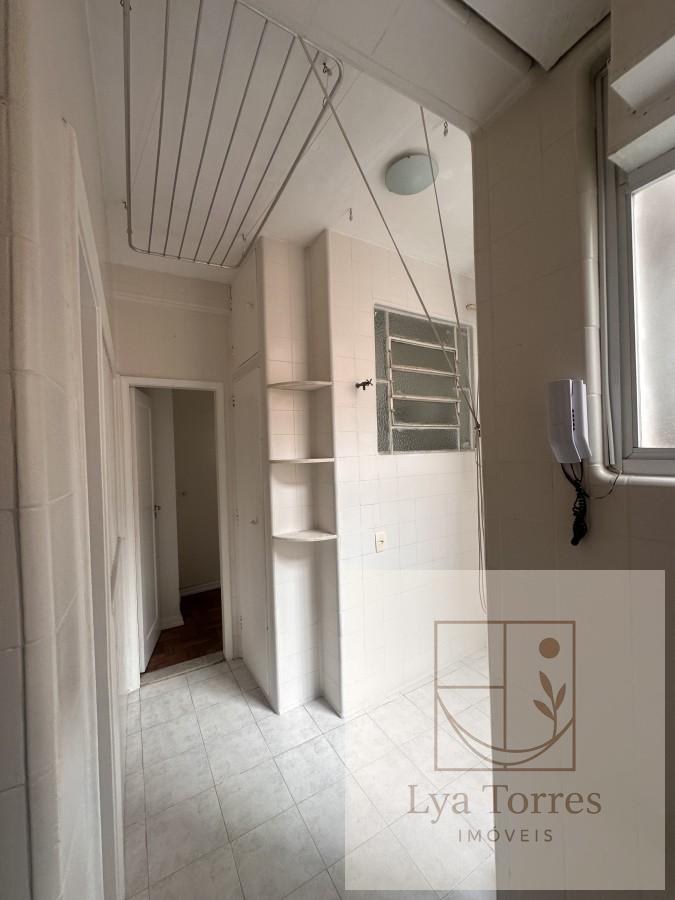 Apartamento de 4 quartos no Leblon