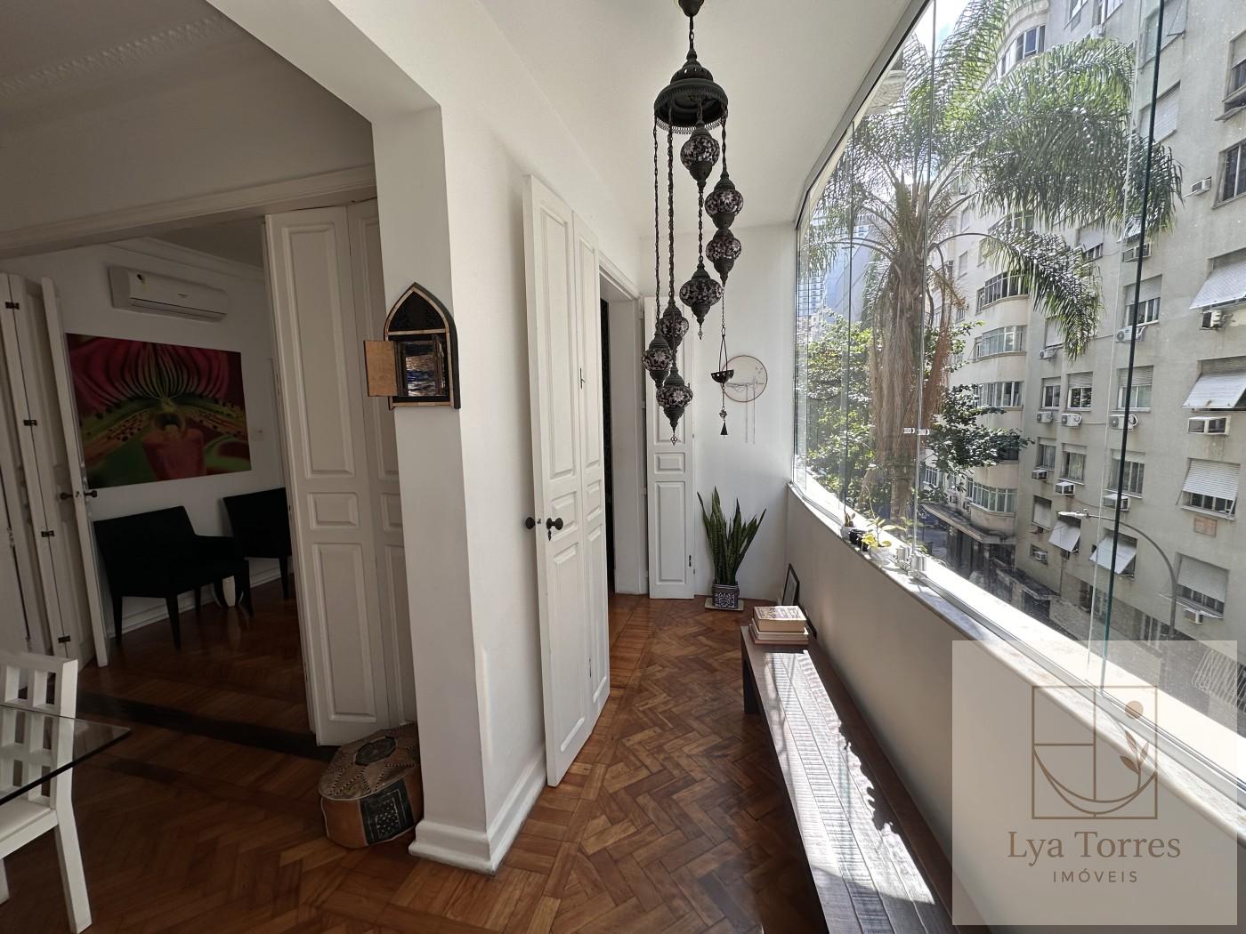 Apartamento de 3 quartos em Copacabana