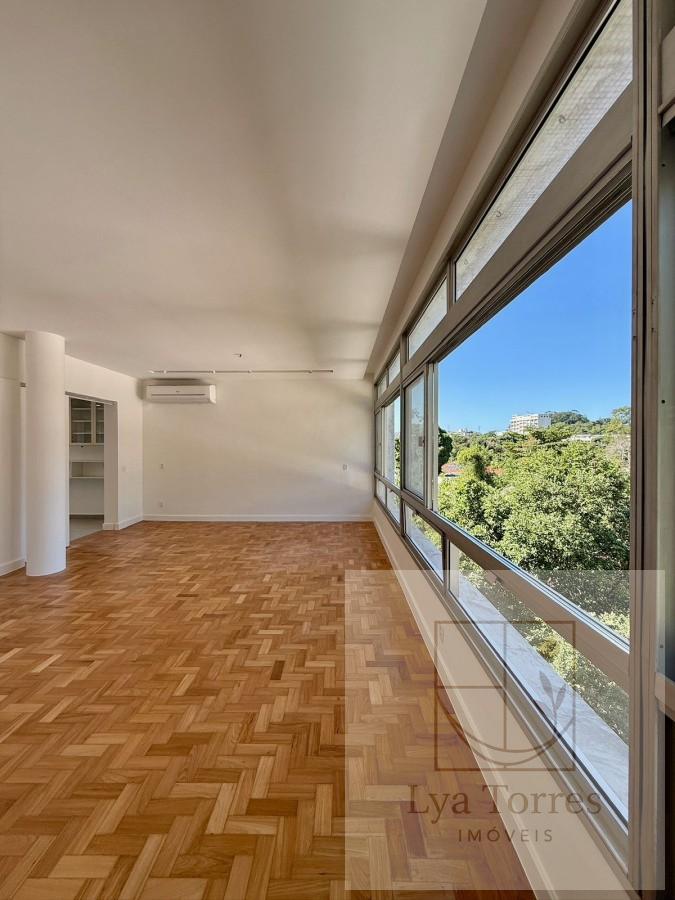 Apartamento de 5 quartos na Gávea