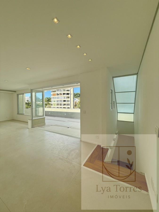 Apartamento de 5 quartos na Gávea