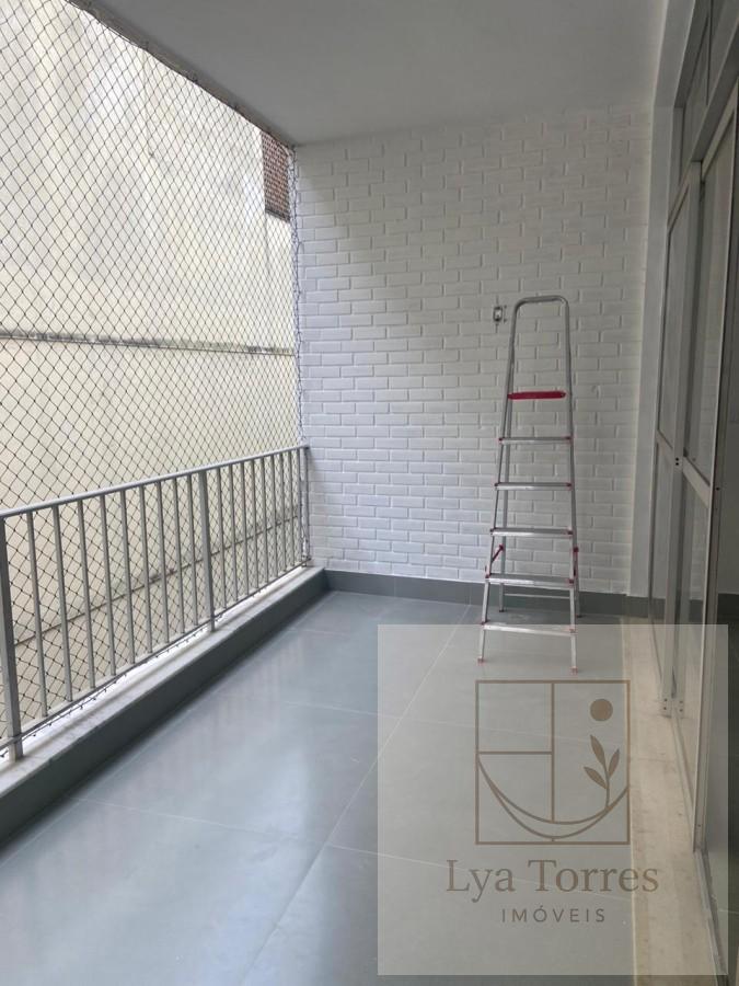 Apartamento de 2 quartos na Barra da Tijuca