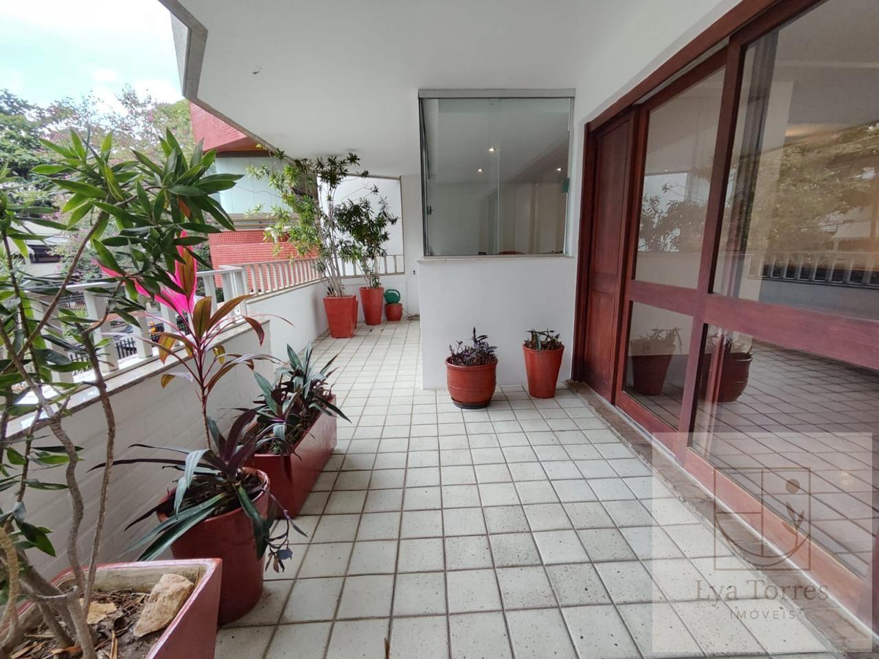 Apartamento de 4 quartos na Barra da Tijuca