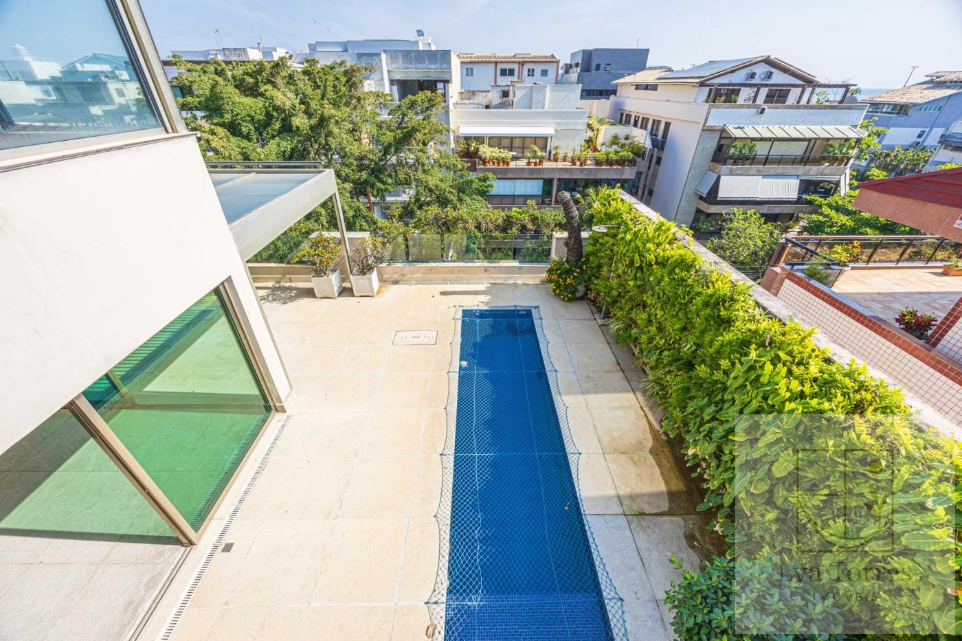 Cobertura de 4 quartos na Barra da Tijuca