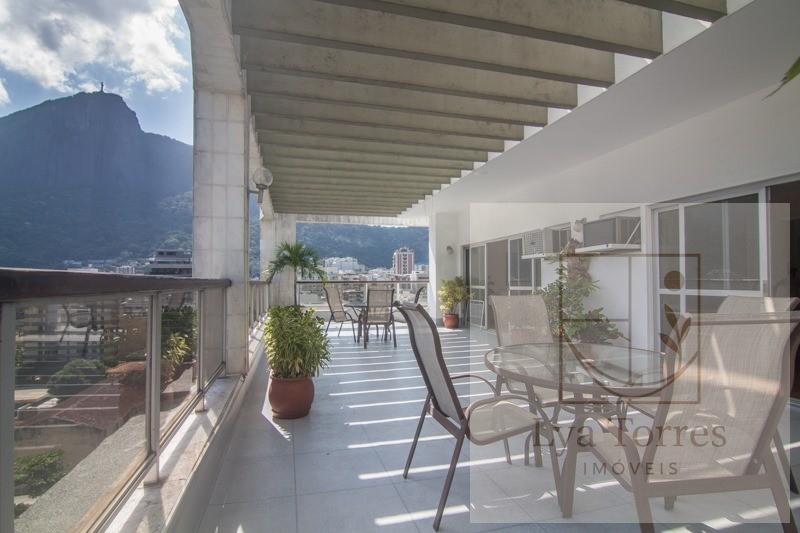 Cobertura de 4 quartos na Lagoa