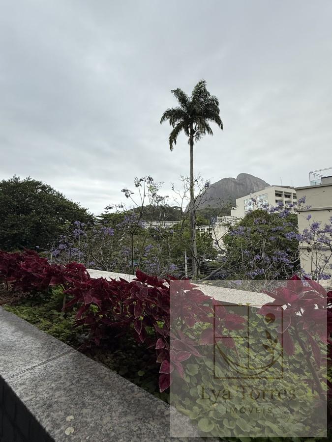 Apartamento de 2 quartos na Gávea