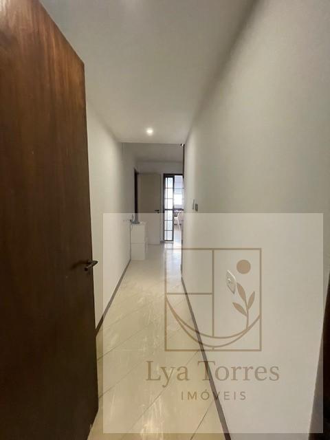 Apartamento de 5 quartos no Leblon