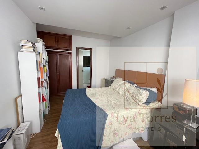 Apartamento de 5 quartos no Leblon