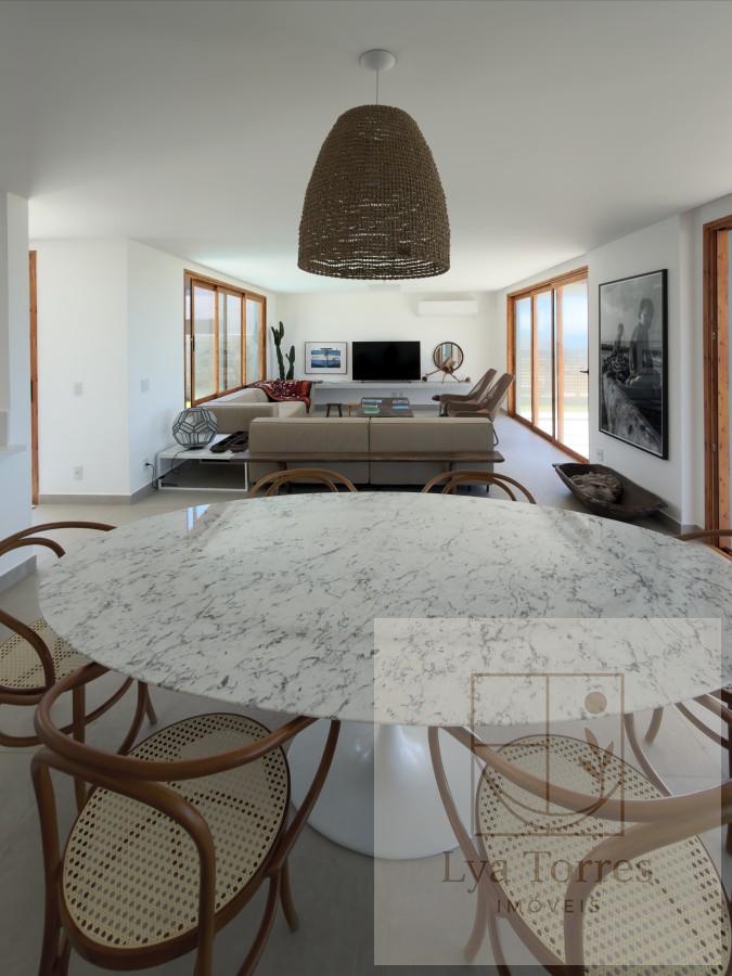 Casa de 4 quartos na Praia Rasa
