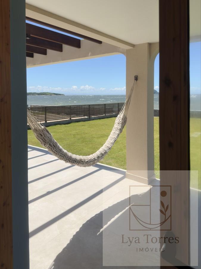Casa de 4 quartos na Praia Rasa