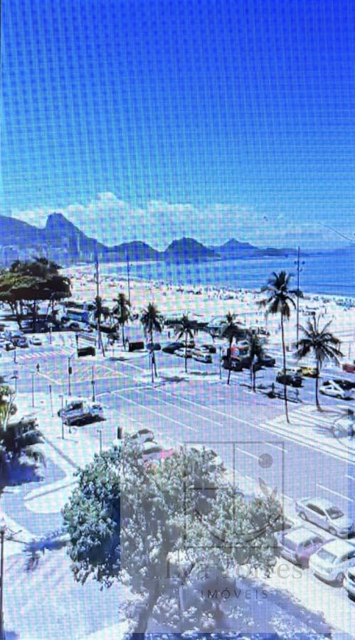 Apartamento de 2 quartos em Copacabana