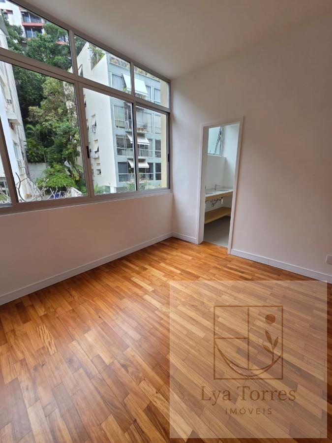 Apartamento de 3 quartos no Leblon