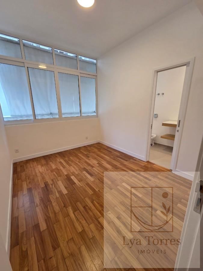 Apartamento de 3 quartos no Leblon