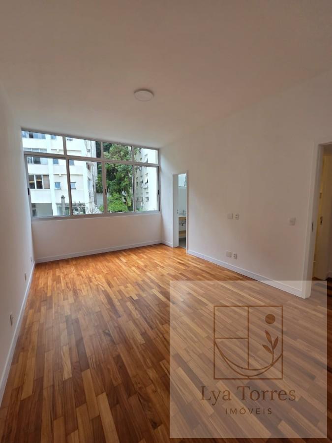 Apartamento de 3 quartos no Leblon