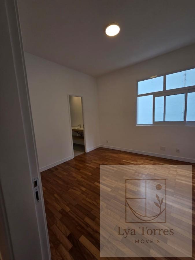 Apartamento de 3 quartos no Leblon