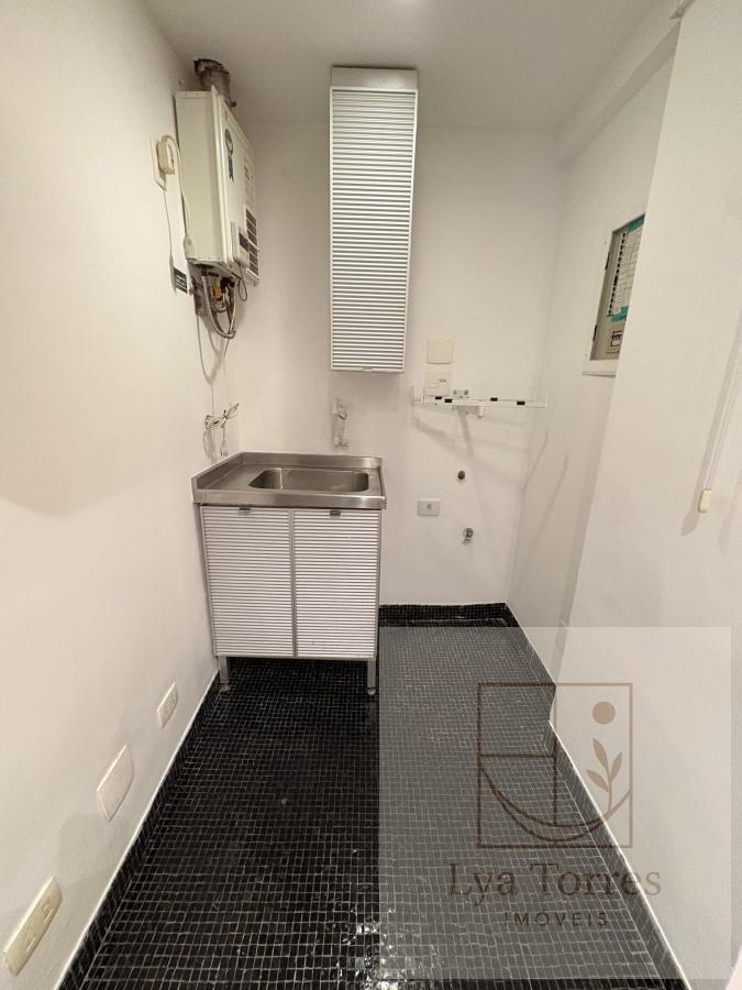 Apartamento de 2 quartos no Leblon