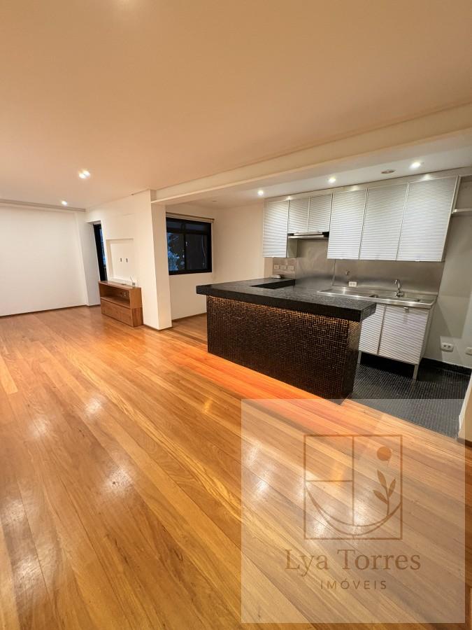 Apartamento de 2 quartos no Leblon
