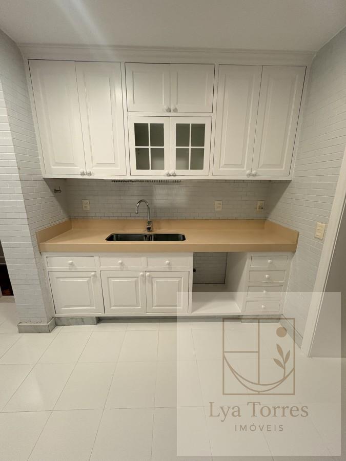 Apartamento de 3 quartos em Copacabana