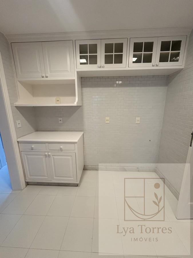 Apartamento de 3 quartos em Copacabana