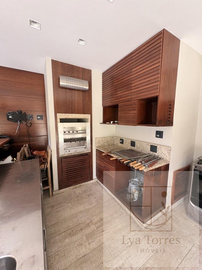 Casa de 5 quartos no Botafogo