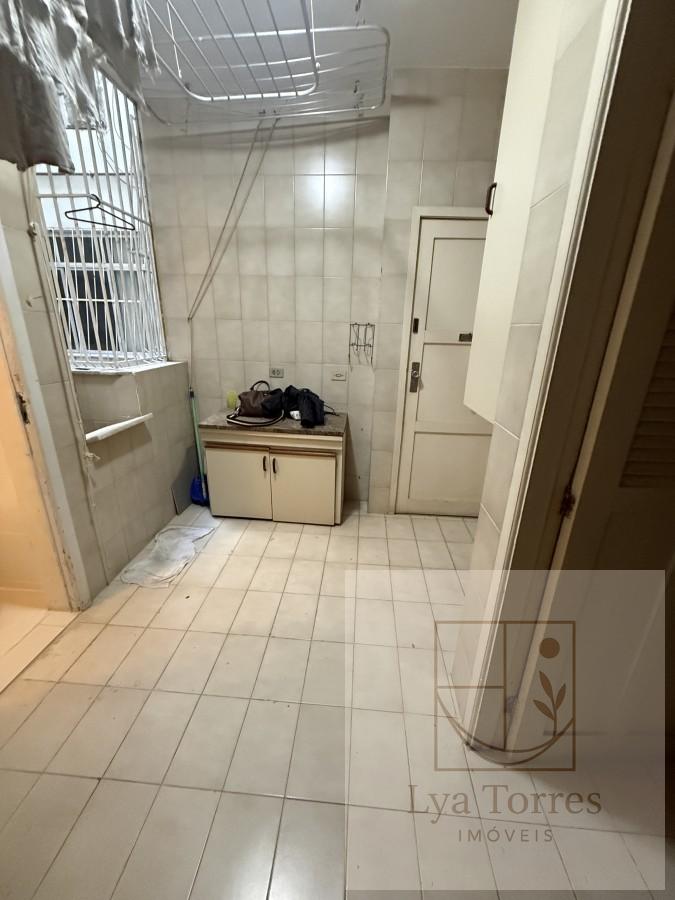 Apartamento de 3 quartos no Leblon