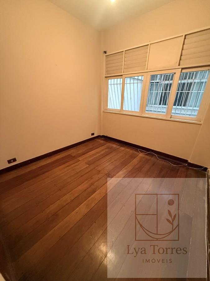 Apartamento de 3 quartos no Leblon