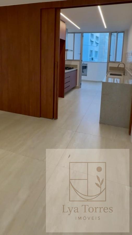 Apartamento de 3 quartos em Copacabana