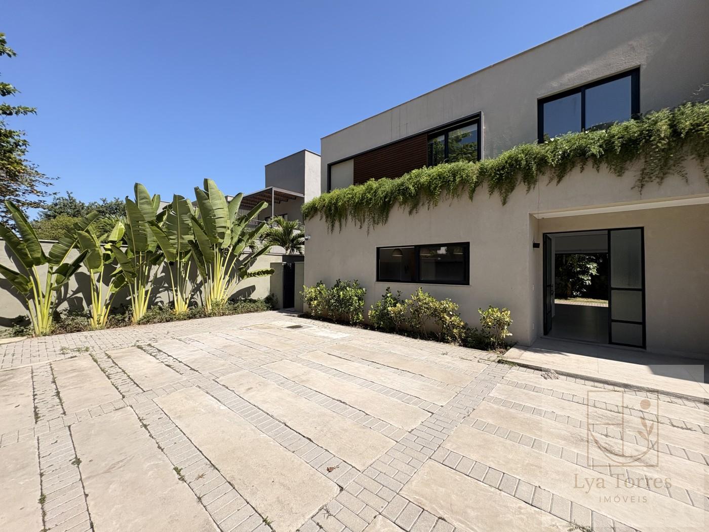 Casa de 4 quartos na Barra da Tijuca