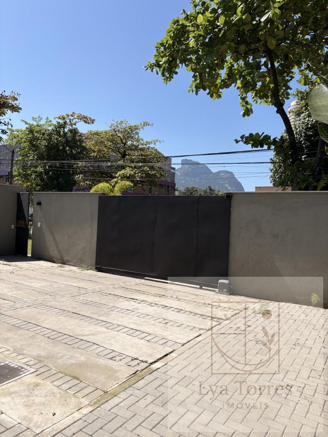 Casa de 4 quartos na Barra da Tijuca