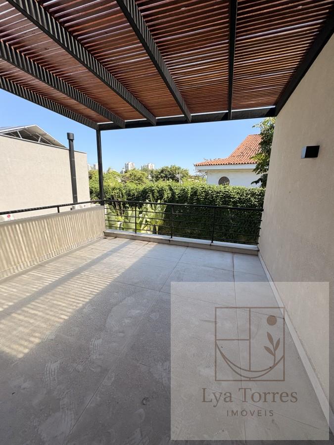 Casa de 4 quartos na Barra da Tijuca