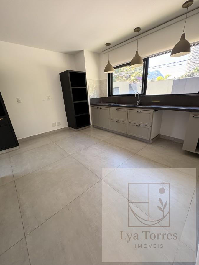 Casa de 4 quartos na Barra da Tijuca