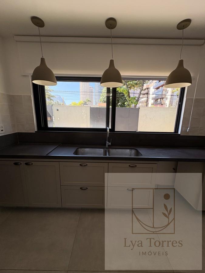 Casa de 4 quartos na Barra da Tijuca