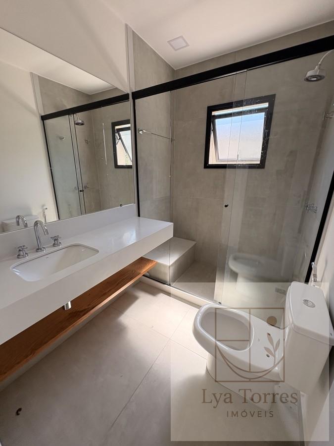 Casa de 4 quartos na Barra da Tijuca