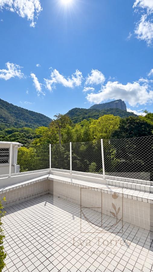 Apartamento de 2 quartos no Jardim Botânico