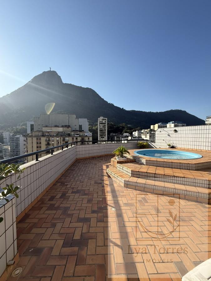 Cobertura de 4 quartos na Lagoa