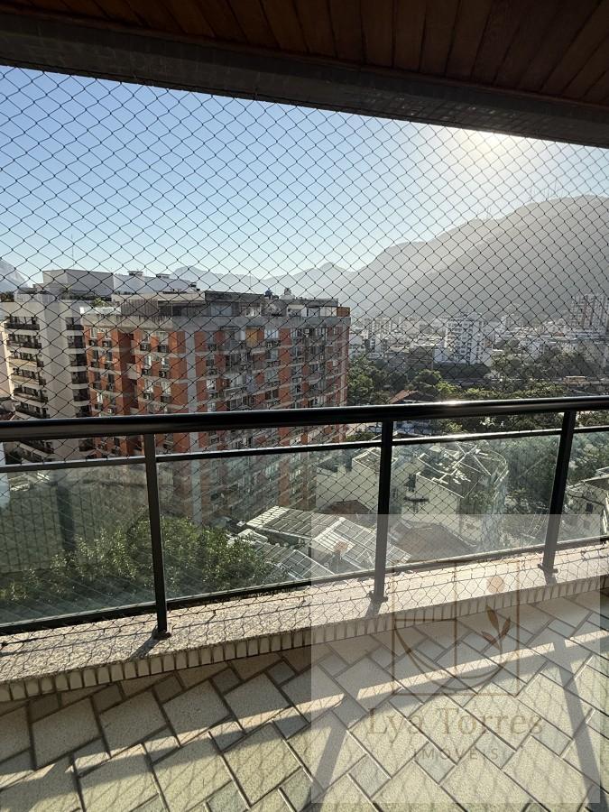 Cobertura de 4 quartos na Lagoa