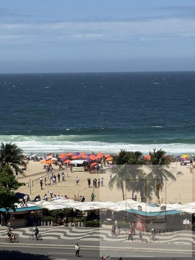 Apartamento de 2 quartos em Copacabana