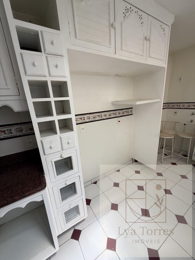 Apartamento de 2 quartos em Copacabana